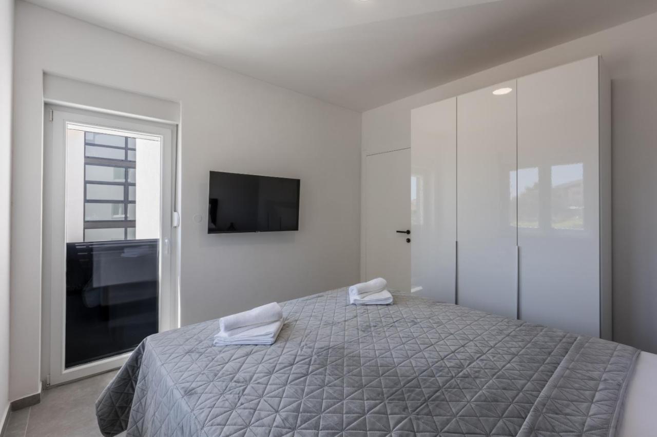 Carpe Diem Luxury Apartments Rogoznica  Eksteriør bilde