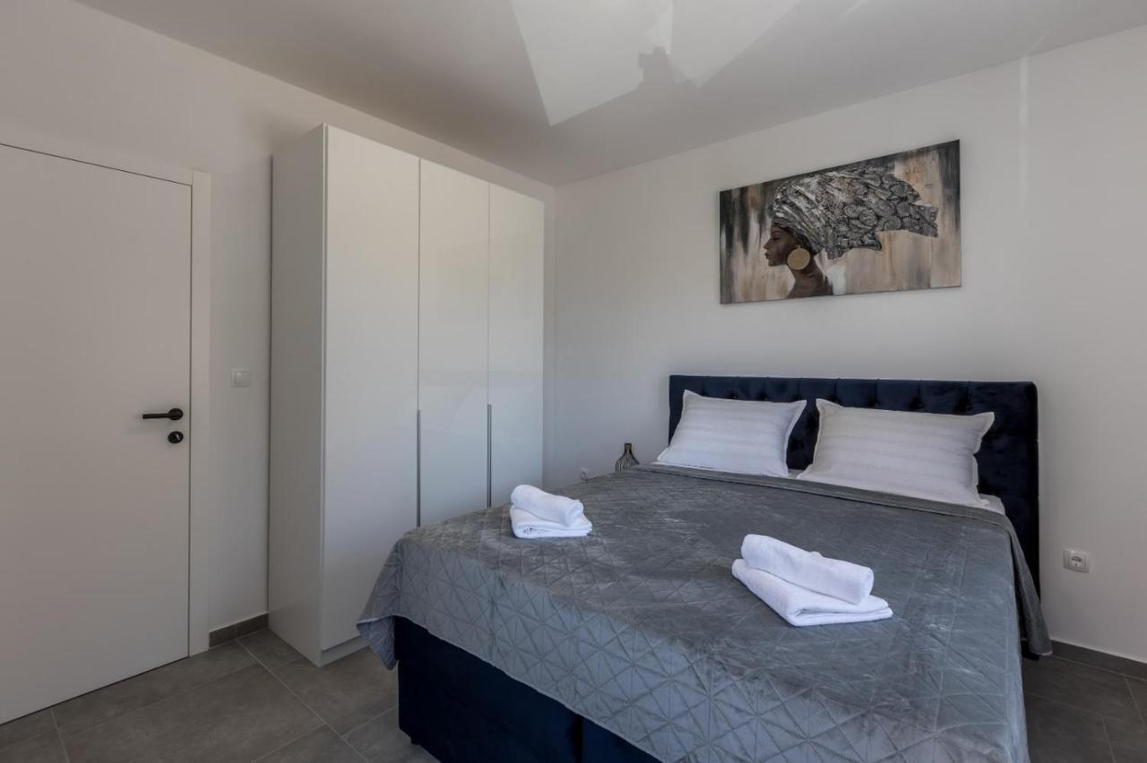 Carpe Diem Luxury Apartments Rogoznica  Eksteriør bilde